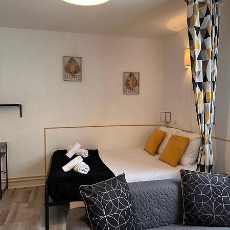Orleans Centre Proche Gare - Appartement Fonctionnel Residence Calme Parking Prive Gratuit - Le Central Elegance Extérieur photo